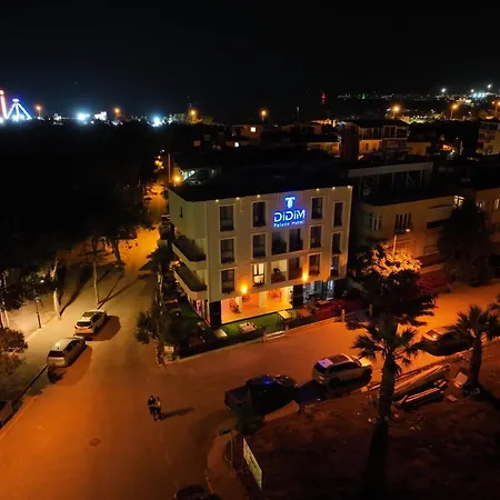 Couette-café Palace *