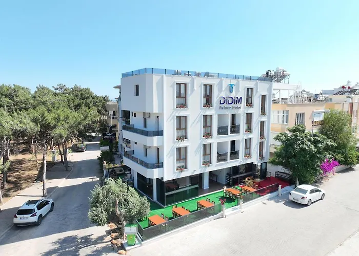 Palace Alojamento de Acomodação e Pequeno-almoço *